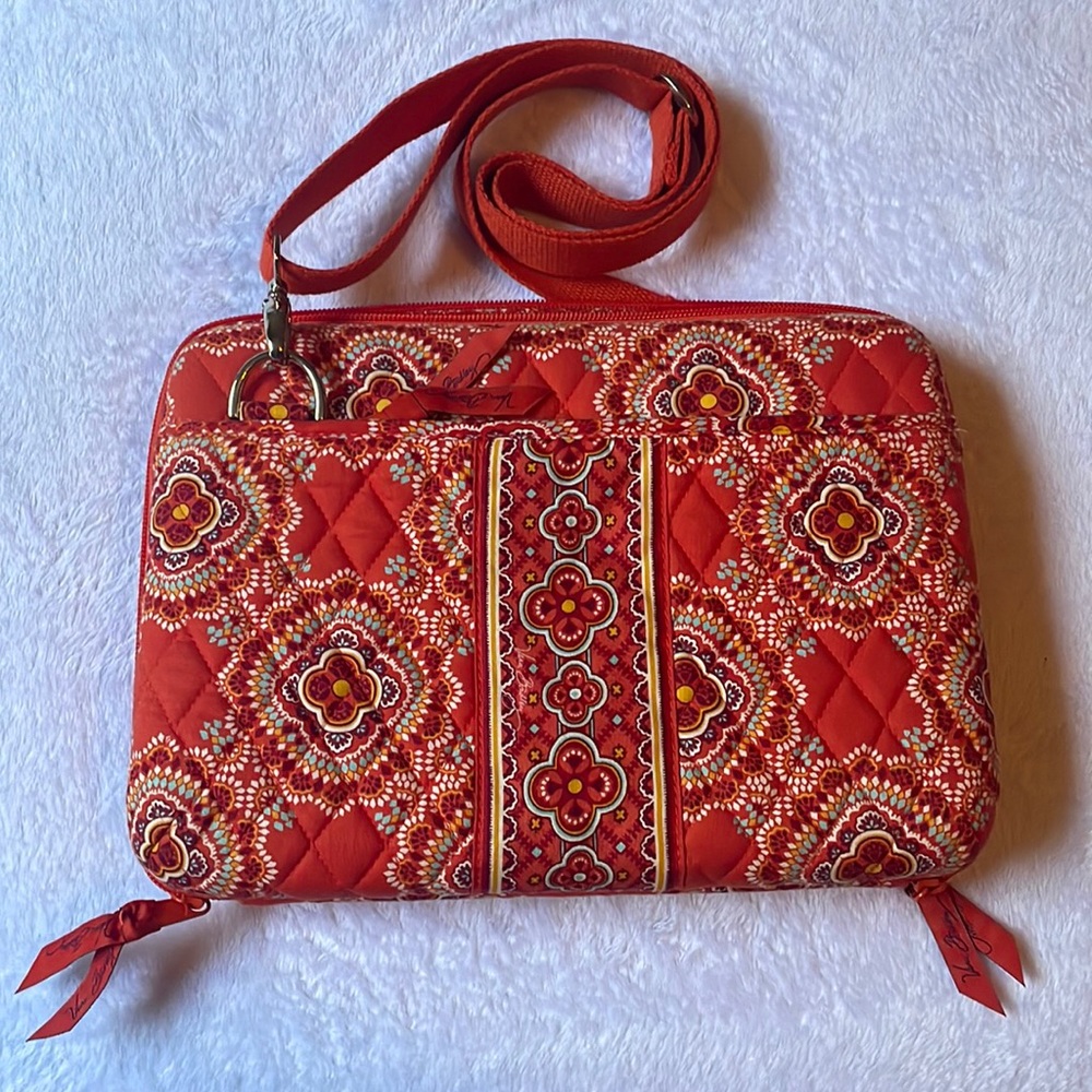 Vera bradley Paprika quilted medium laptop bag Lknew!